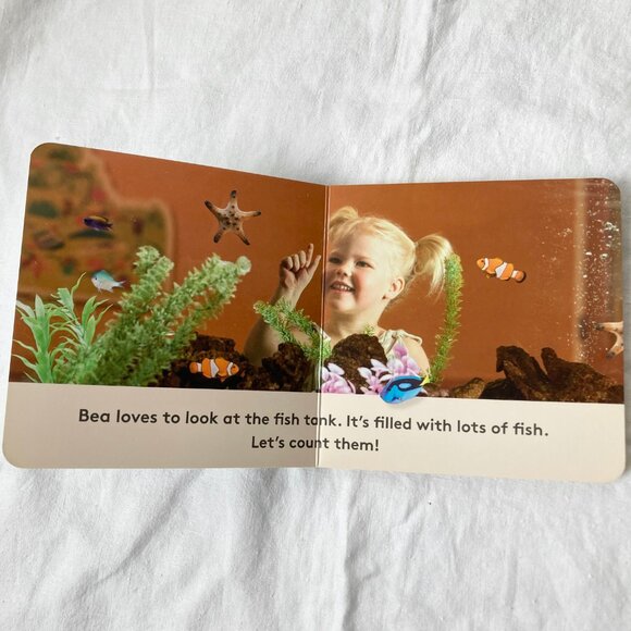 🪴5/$30 Lovevery Bea Gets a Checkup 1 Year 19 20 21 Months Toddler Realist Book - Picture 3 of 6